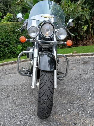 HONDA SHADOW 750 